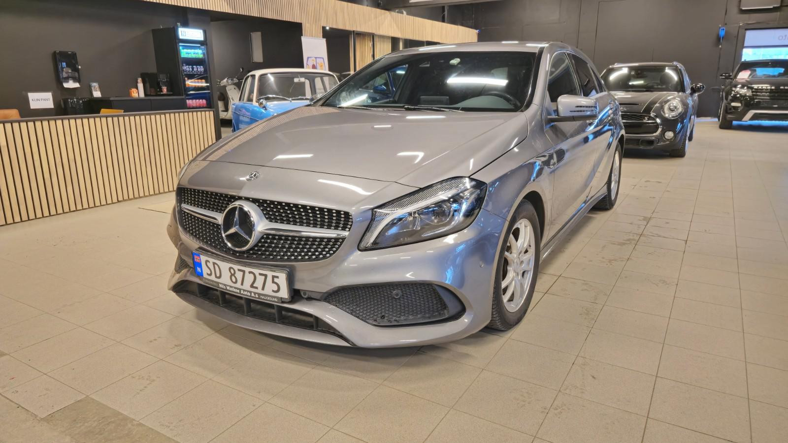 Mercedes-Benz A-Klasse Bensin Automat/ CarPlay/ Ryggekamera/ EN EIER/ AMG/ DAB