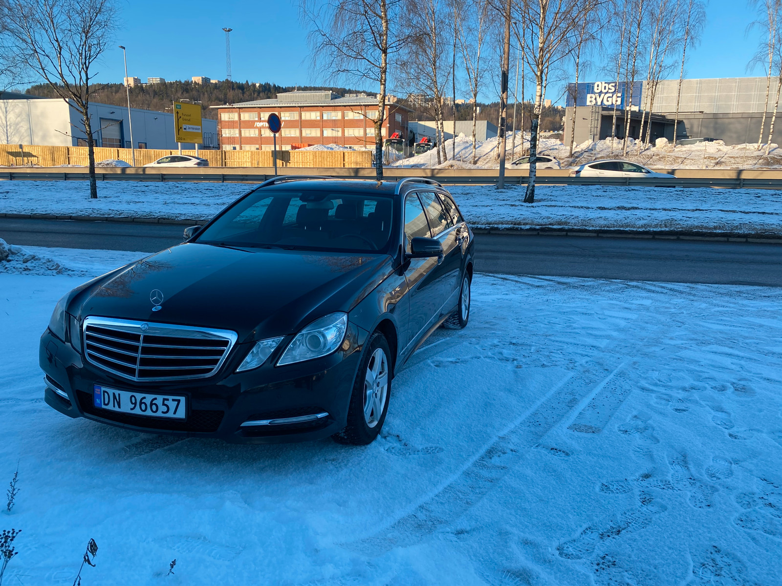 Mercedes-Benz E-Klasse 220 CDI AVANTGARDE