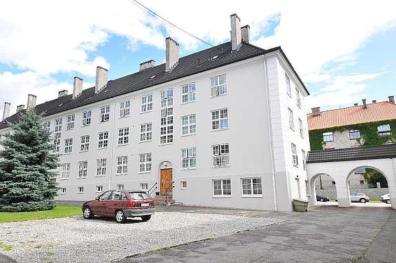 380914611 Galleribilde