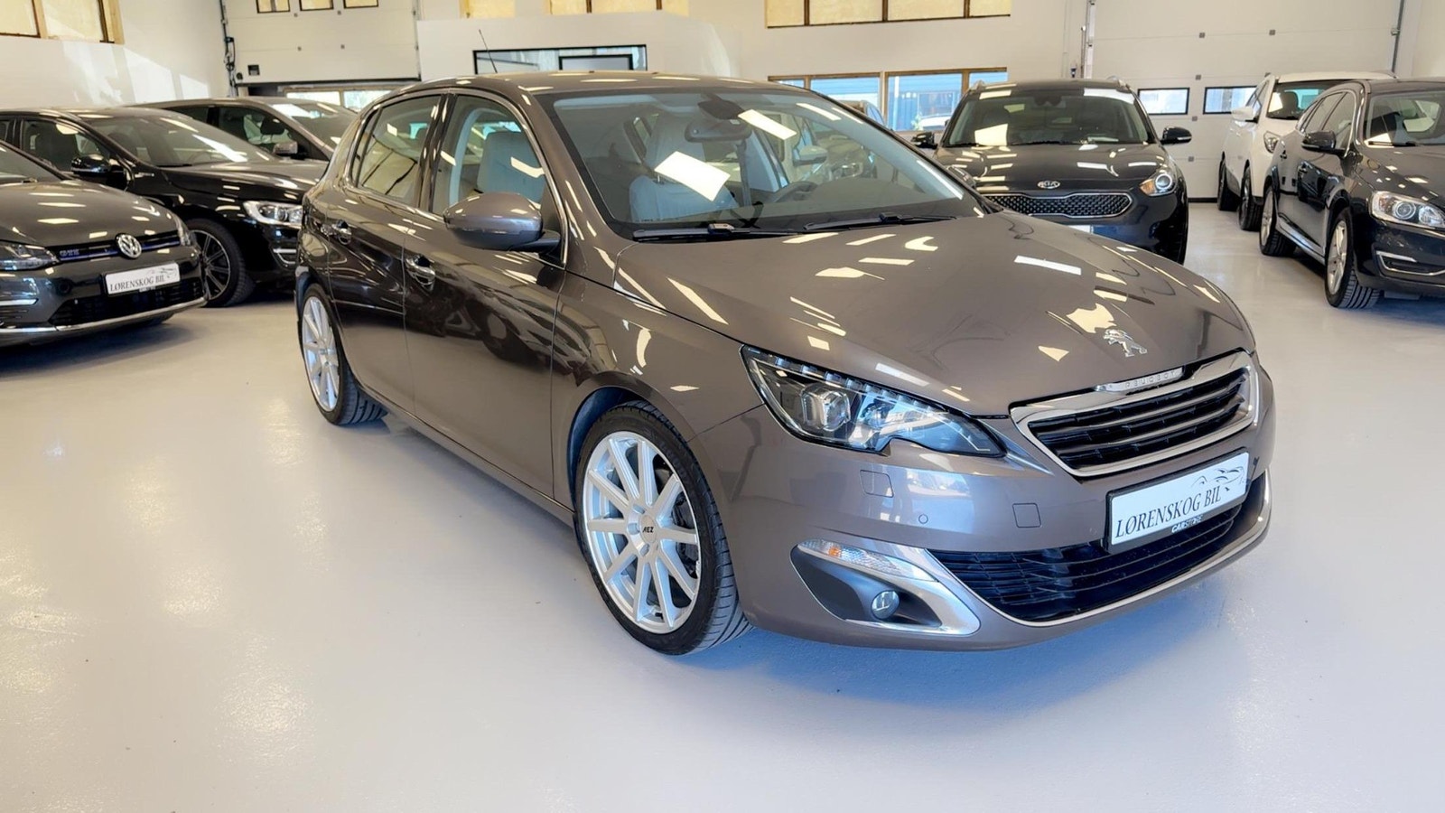 Peugeot 308