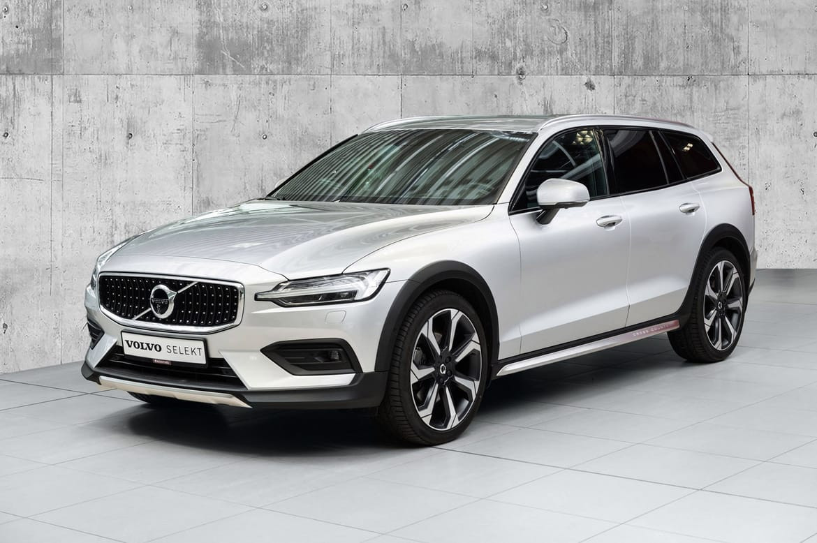Volvo V60 Cross Country D4 STRØKEN/20"/STYLING/360/KROK/HUD 2020, 51 200 km, kr 549 000,-