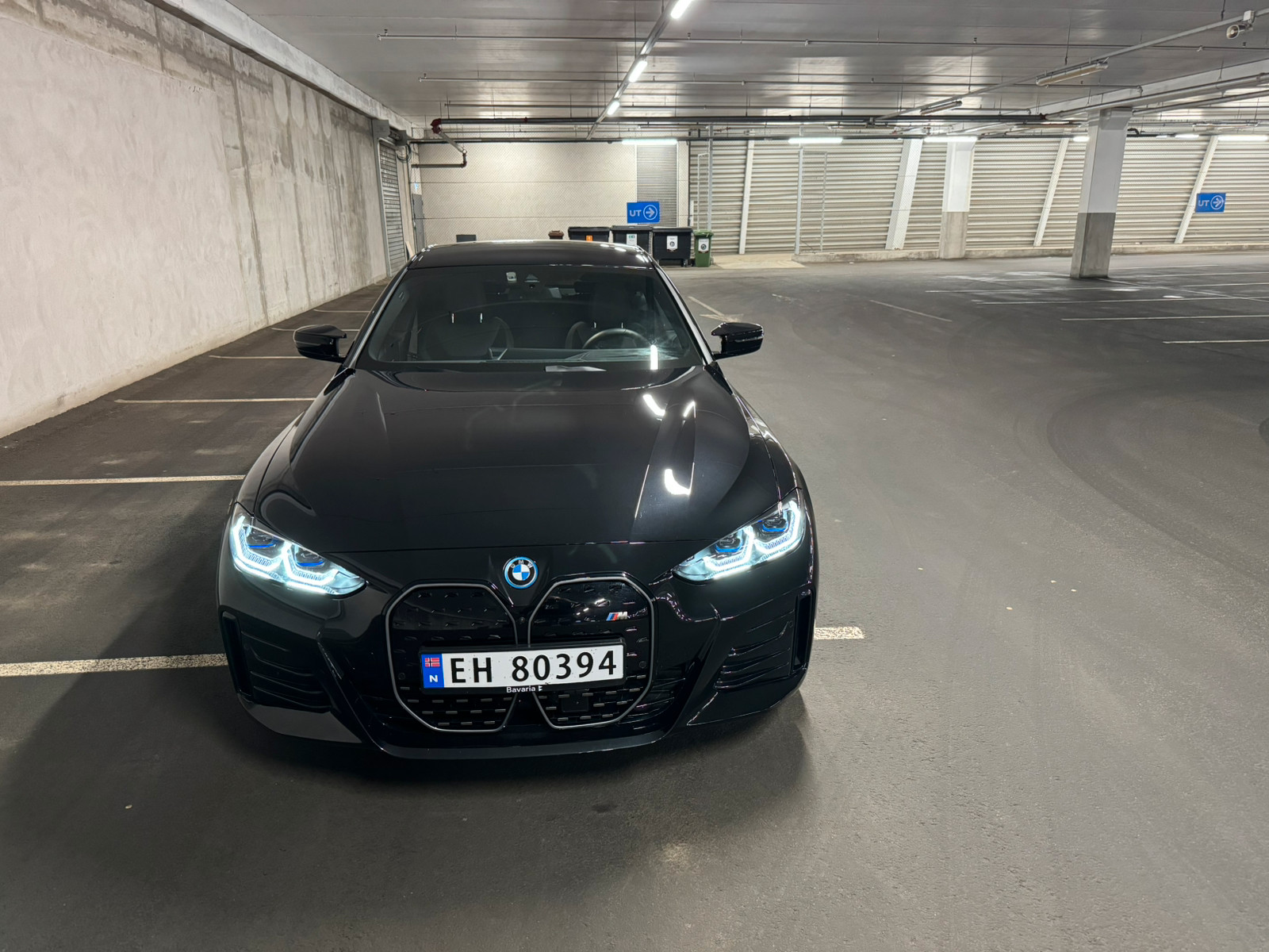 BMW i4 M50 Fully Charged (K) BSI-Krok-360kam-H&K lyd-Laser-HUD-ACC 3