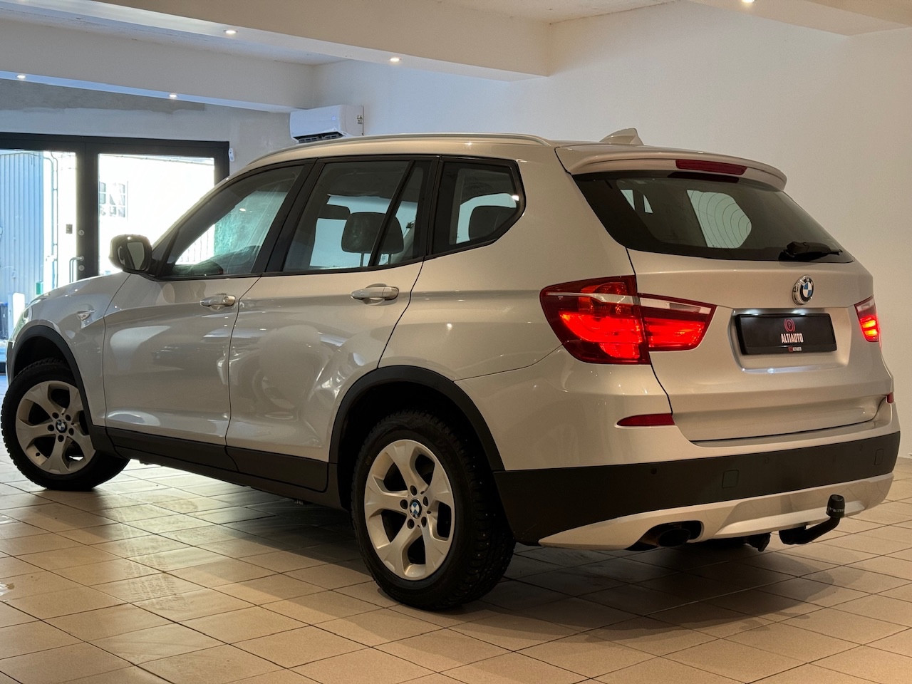 BMW X3 XDRIVE20D 184HK AUT| CRUISE| KROK| NAVI| DAB| SKINN 2