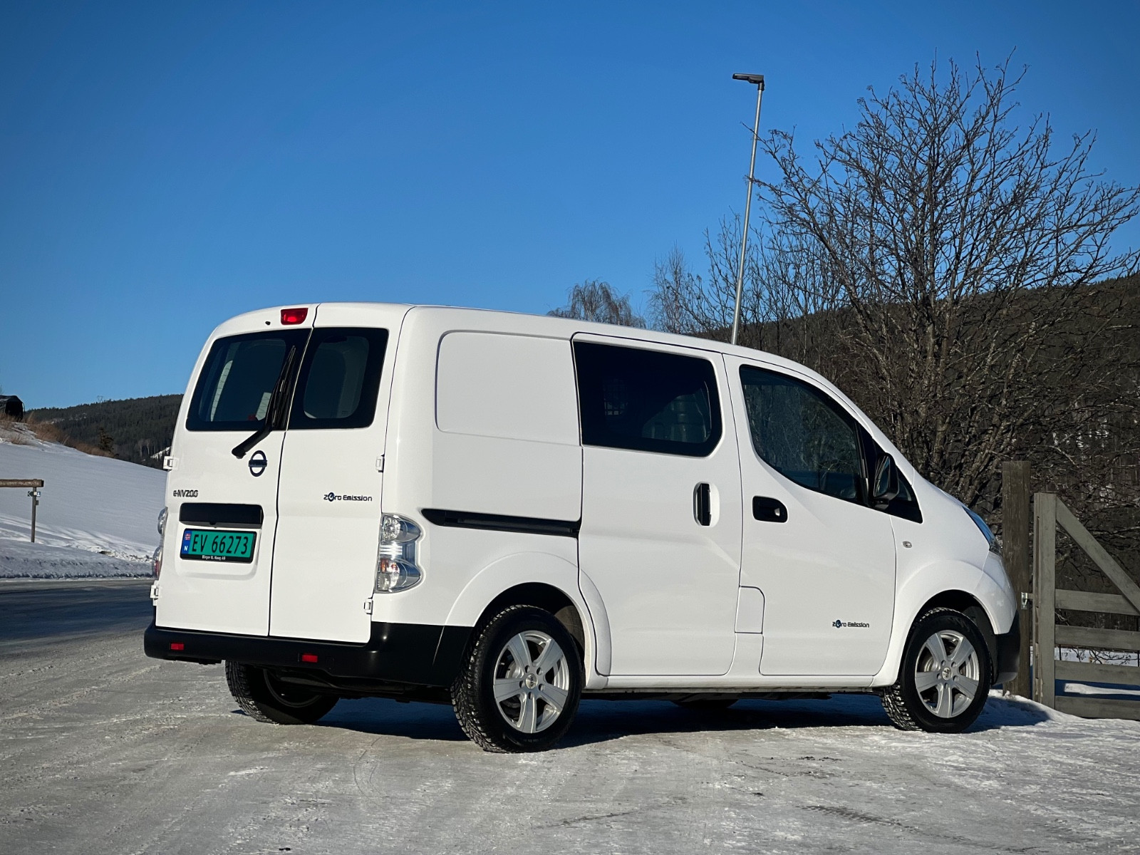 Nissan e-NV200 40KWh/Norsk/1Eier/2xSkyvedør/Klima/Rattvarme/Kamera/Alu 2