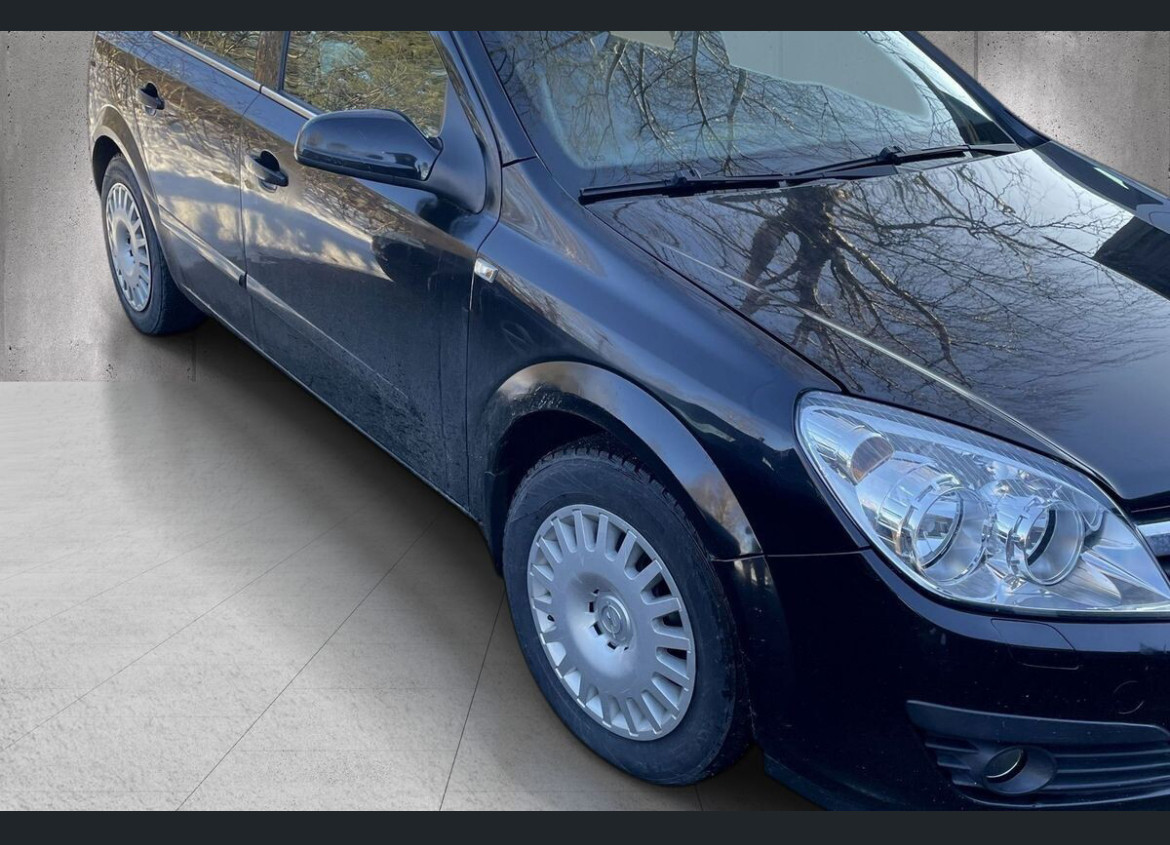 Opel Astra 1,6 Cosmo 2