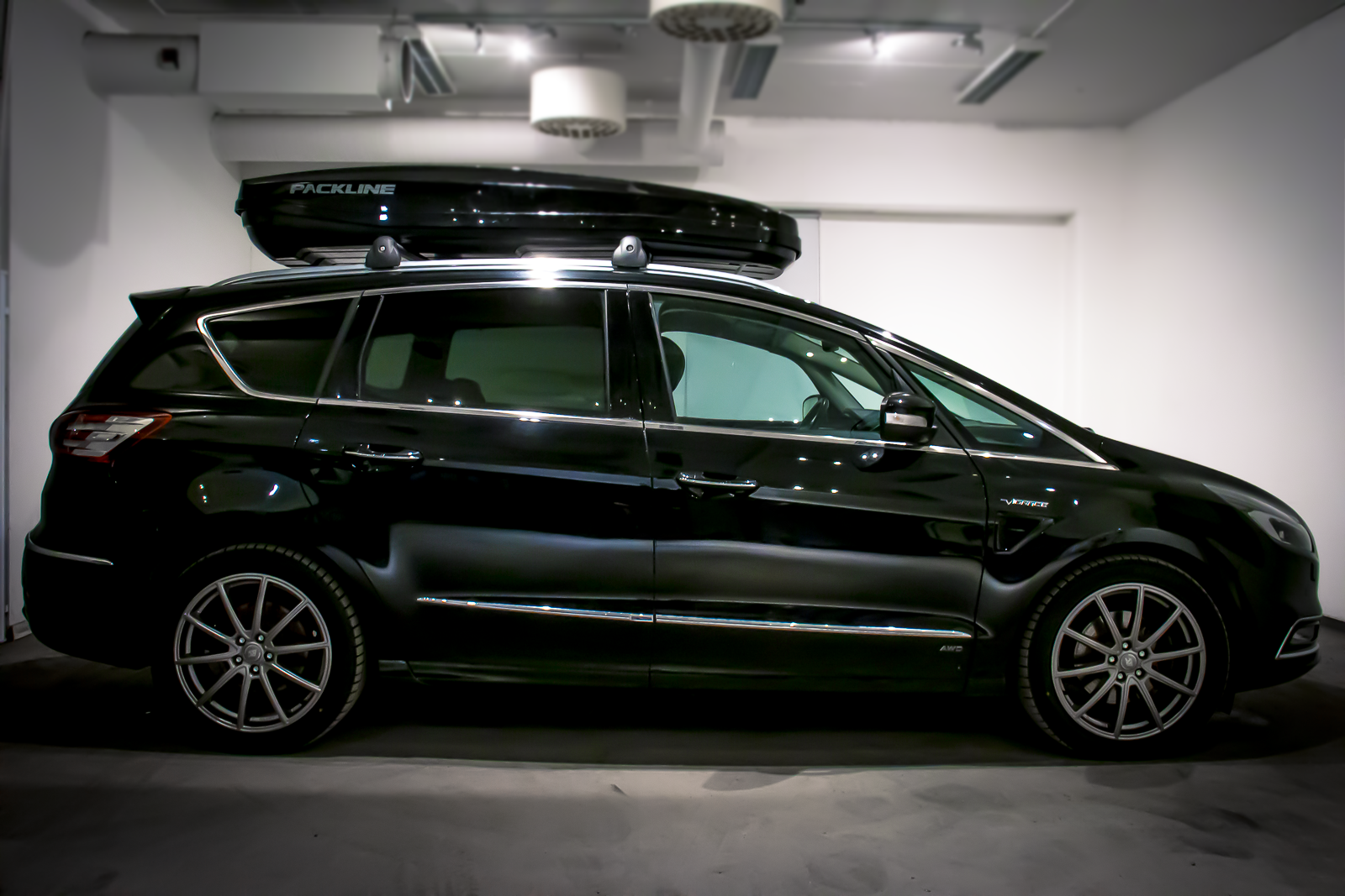 Ford S-MAX 2,0TDCI-180HK-4X4-AUTO-7 S-VIGNALE-WEBASTO-KROK-R.KAM++ 3