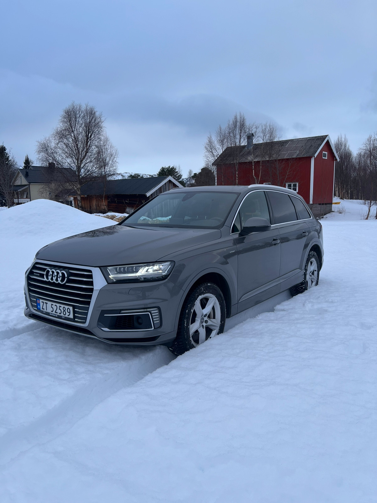 Audi Q7 E-tron 3,0 TDI V6 quattro LOADED, ALDRI KJØRT PÅ SALT!!