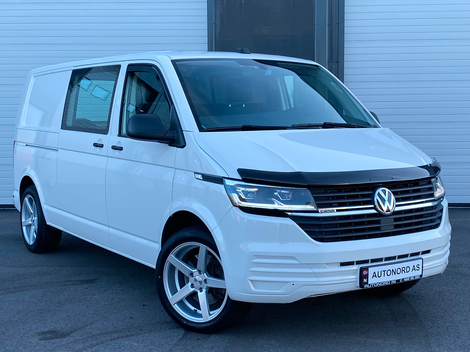 Volkswagen Transporter 199HK / 4x4 / AUT / NYBILGARANTI / VARME BAK 2