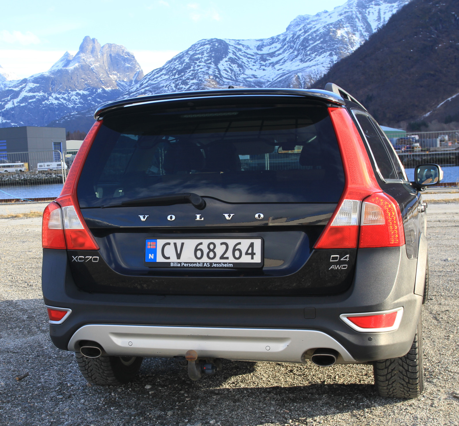 Volvo XC70 D4 2,4D Inscription AWD aut, ventilerte skinnseter 2