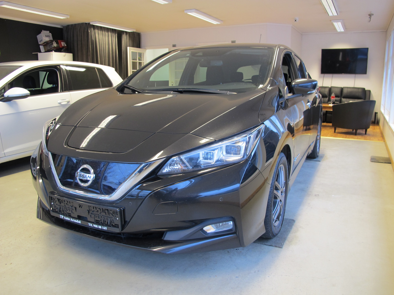 Nissan Leaf NY EU KONTROLL TIL 2027 2