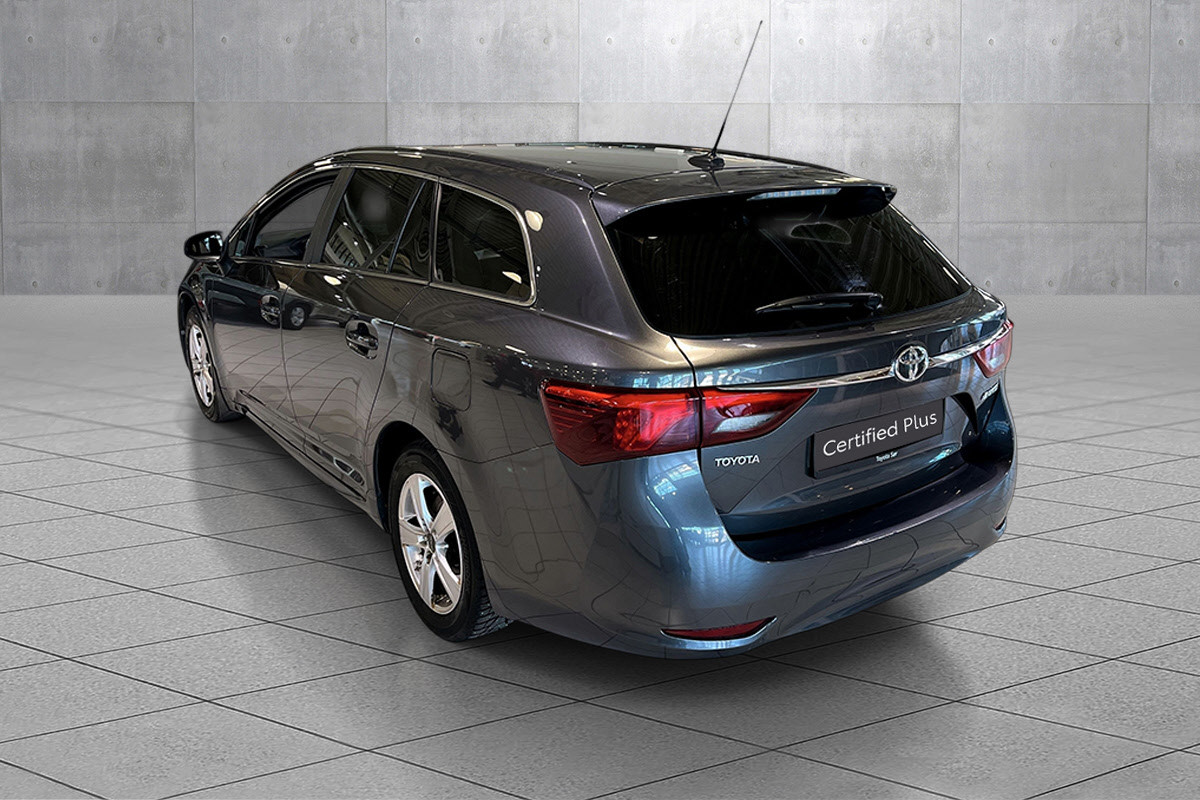 Toyota Avensis Touring Sports 1,8 Active M-drive 7S Sjekk servicehefte 3