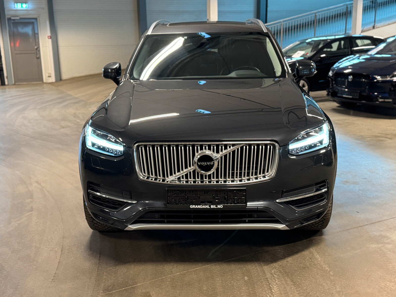Volvo XC90 T8 AWD 408HK - Inscription - 7 seter - Skinn - Krok ++ 2