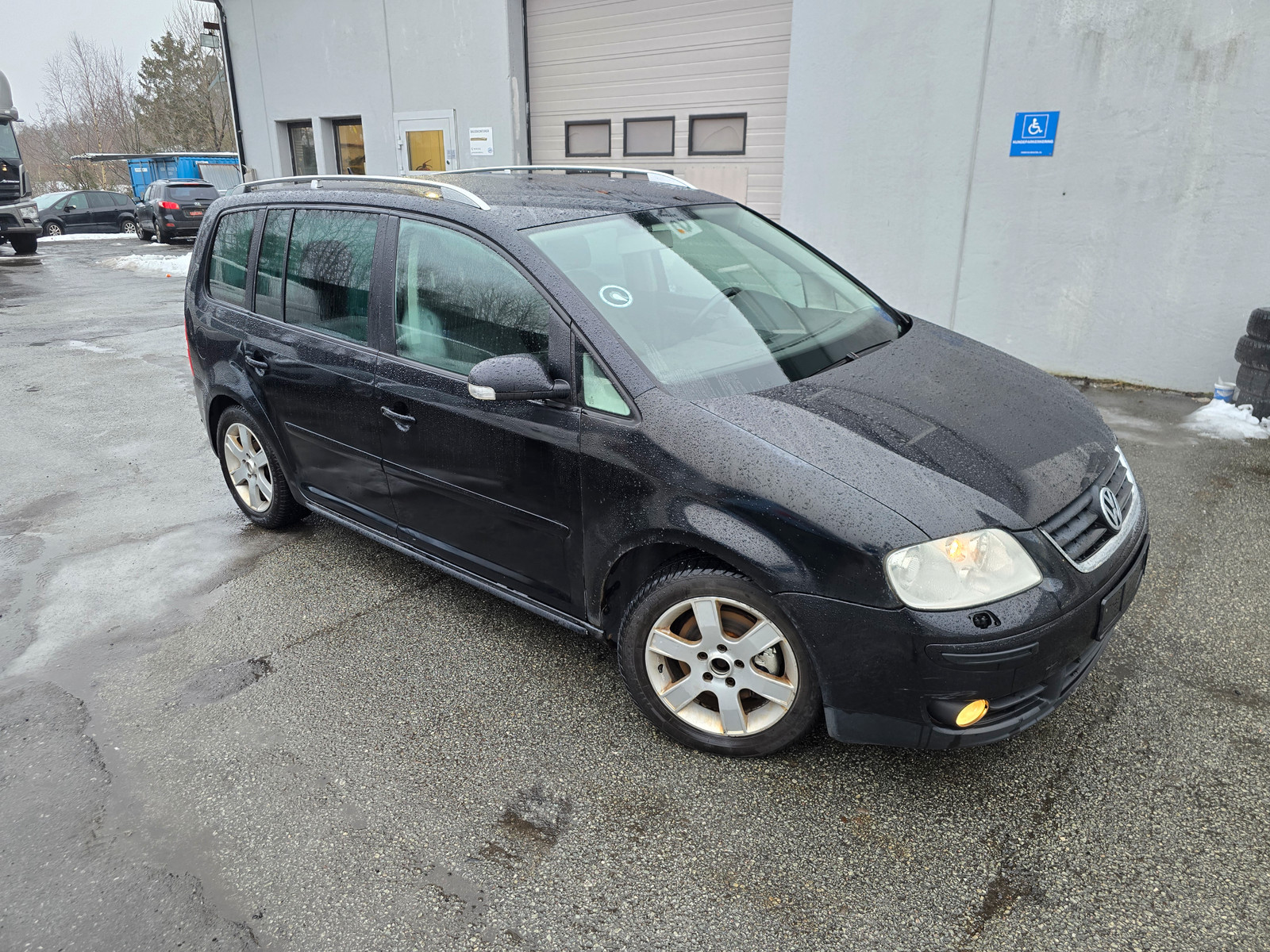 Volkswagen Touran 2,0-140hk, TDI, Automat, EU til 25.11.2026 2