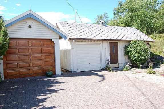 Garasje og uthus Galleribilde