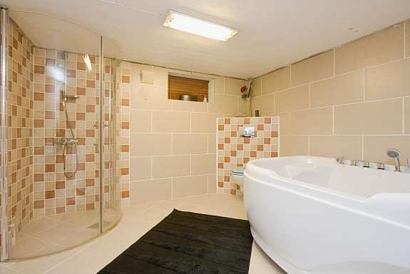 Bad - bilde 1 Galleribilde