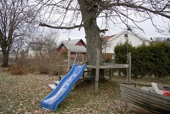 Uteareal for barna Galleribilde