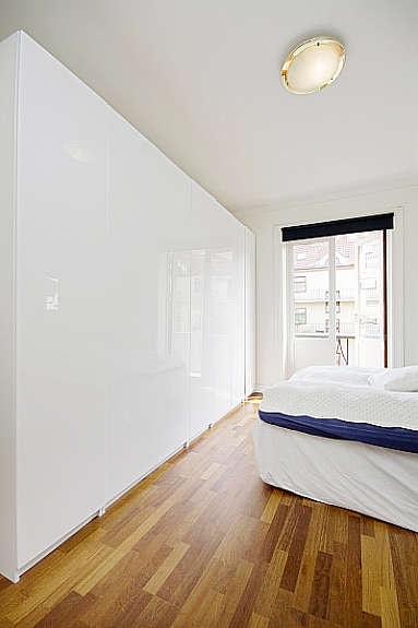 Soverom med masse skapplass Galleribilde