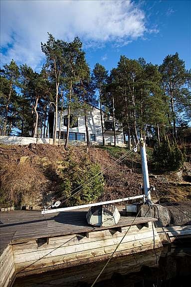 hus/brygge Galleribilde