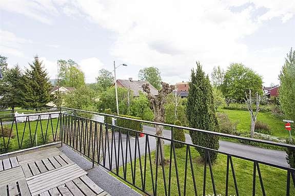Utsikt fra terrasse/veranda 2. etg. Galleribilde