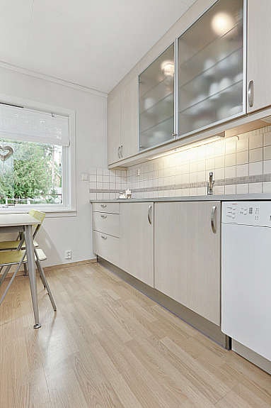 HTH kjøkken fra 2005. Galleribilde