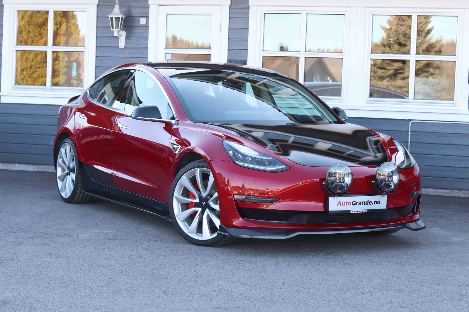 Hovedbilde av Tesla Model 3