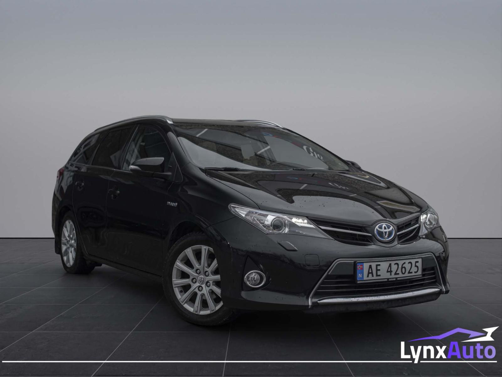 Toyota Auris Hybrid 2014 Active-Tech-Pakke-Navi-Ryggeka