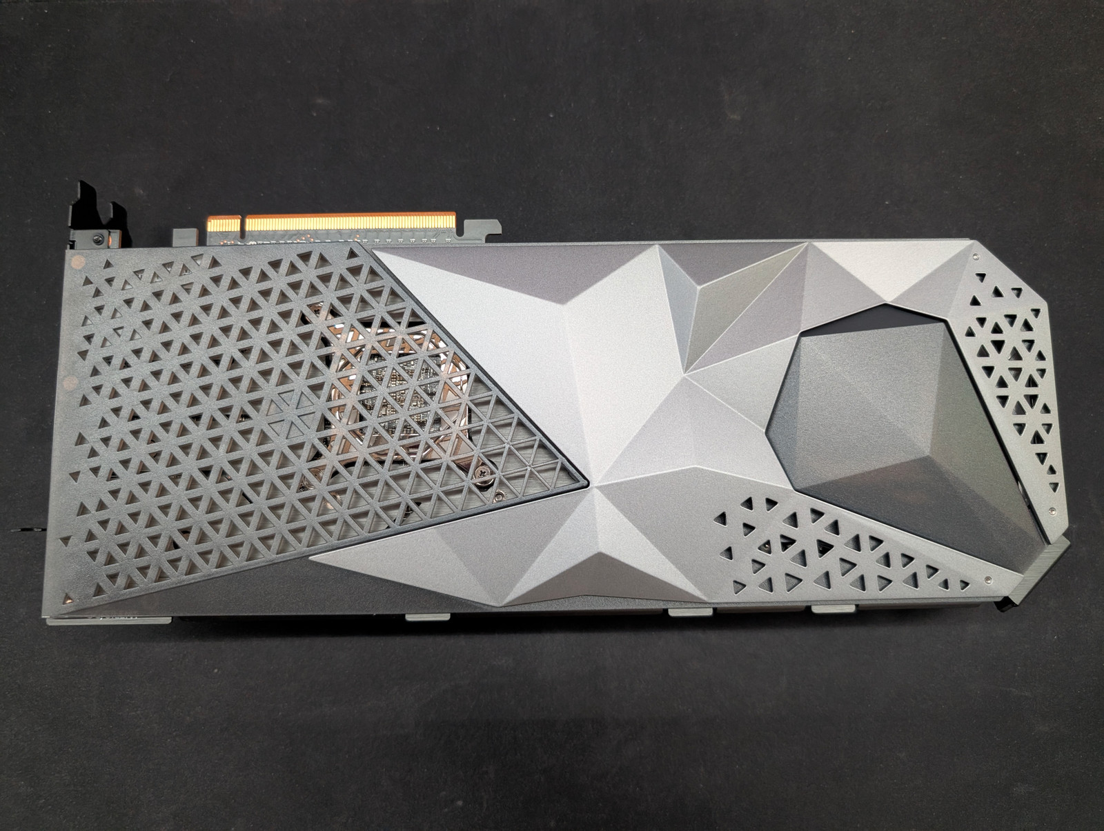 【希少美品】Red Devil 7800 XT Limited Edition Power Color Red Devil Radeon RX 7800 XT Limited Edition 16GB
