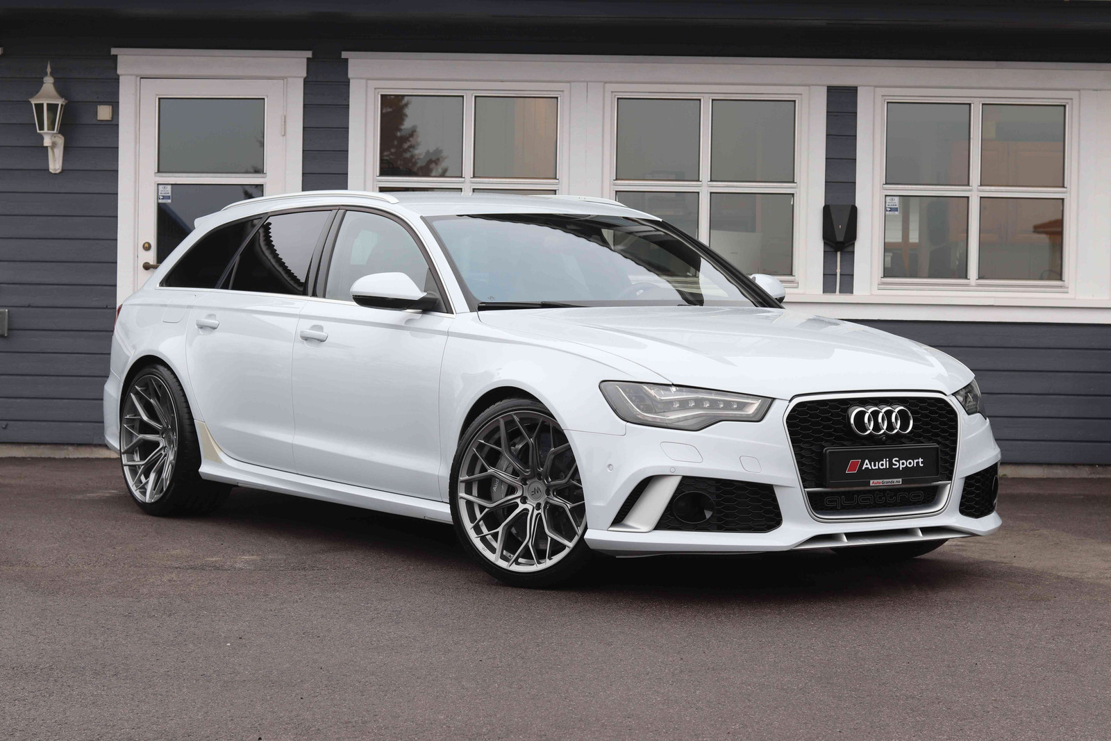 Bilde av 'Audi RS6'