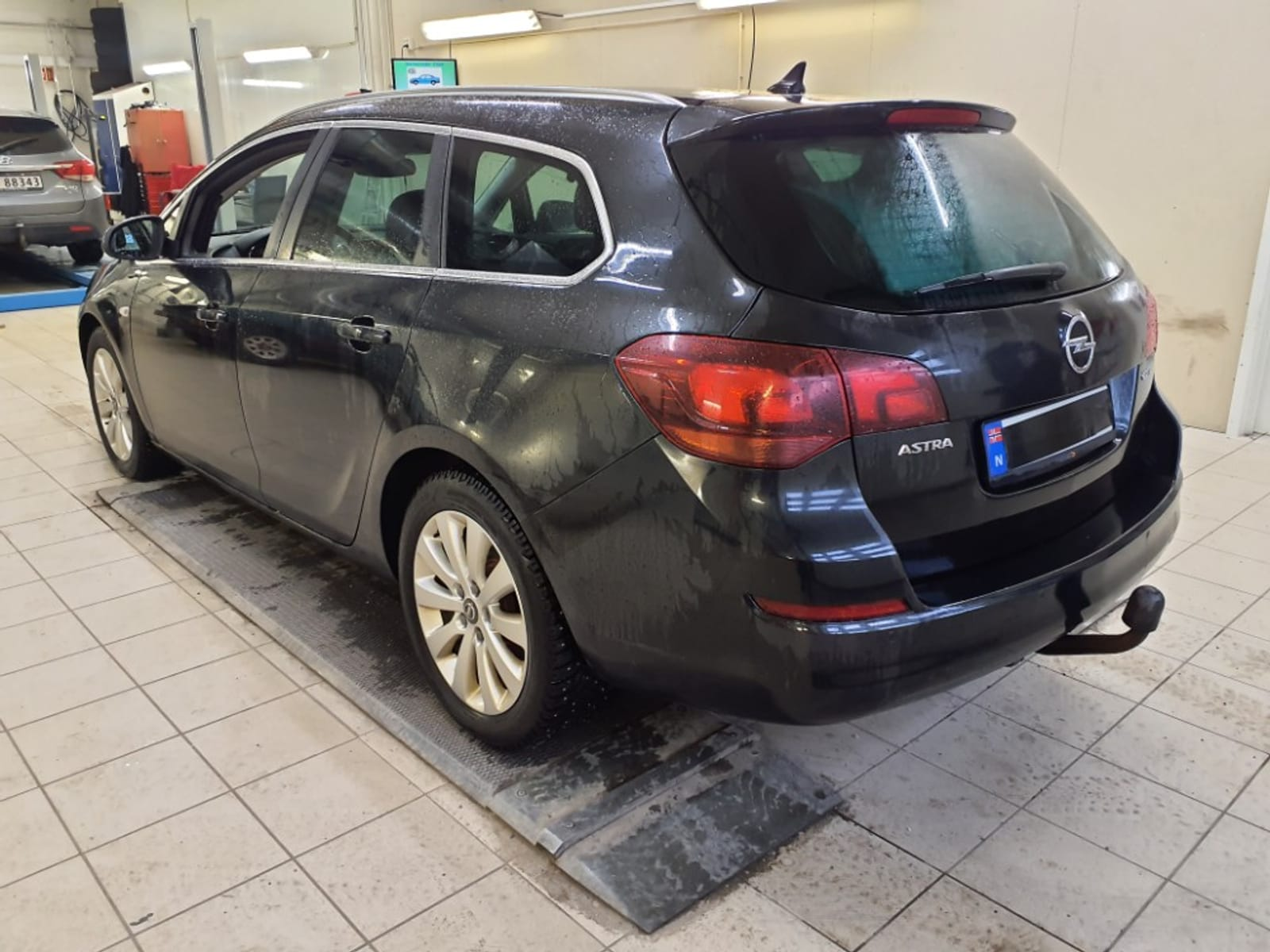 Opel Astra 1,7 CDTi Cosmo Sports Tourer 3