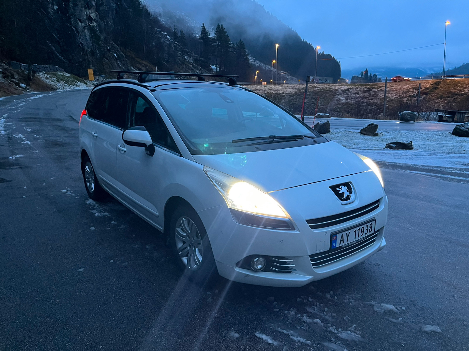 Peugeot 5008 1,6 Premium Pack HDi DPF 109 hk 2