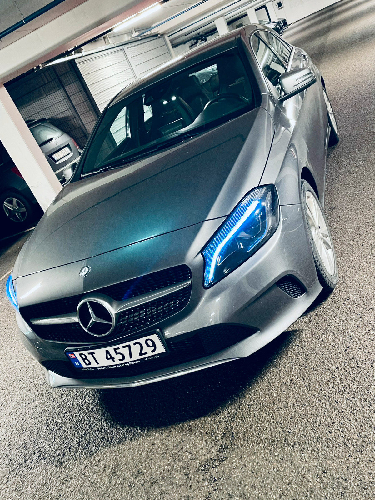 Mercedes-Benz A-Klasse Nye dekk+felg, Lav KM, Ryggekamera, Velholdt