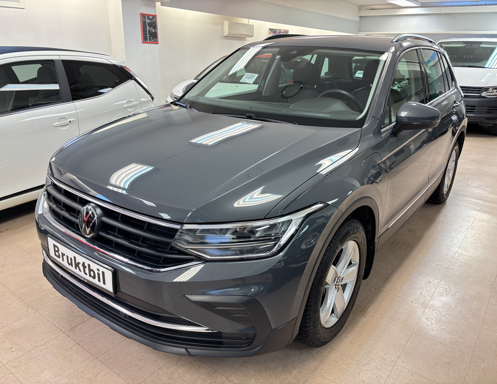 Volkswagen Tiguan 1,4 eHybrid 245hk AUTOMAT |ACC |KAMERA |NAVI |H-FESTE++ 3