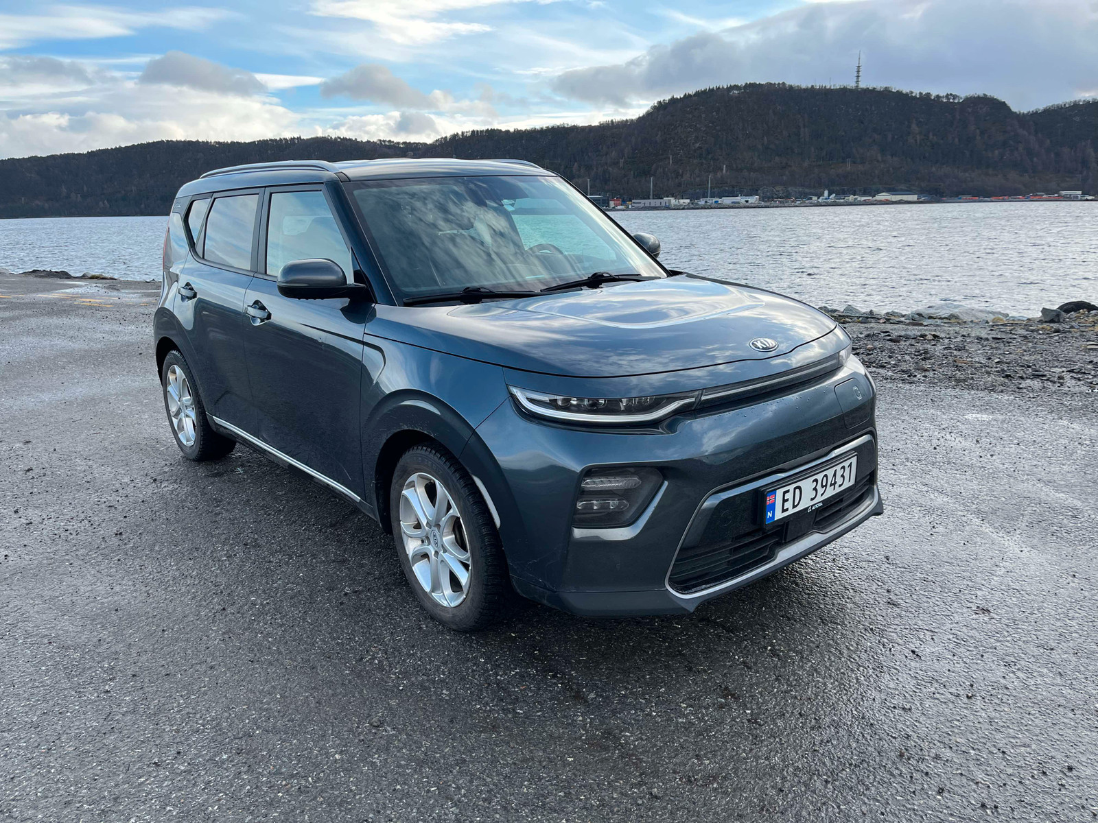 Kia e-Soul 39,2 kWt Exclusive. 3