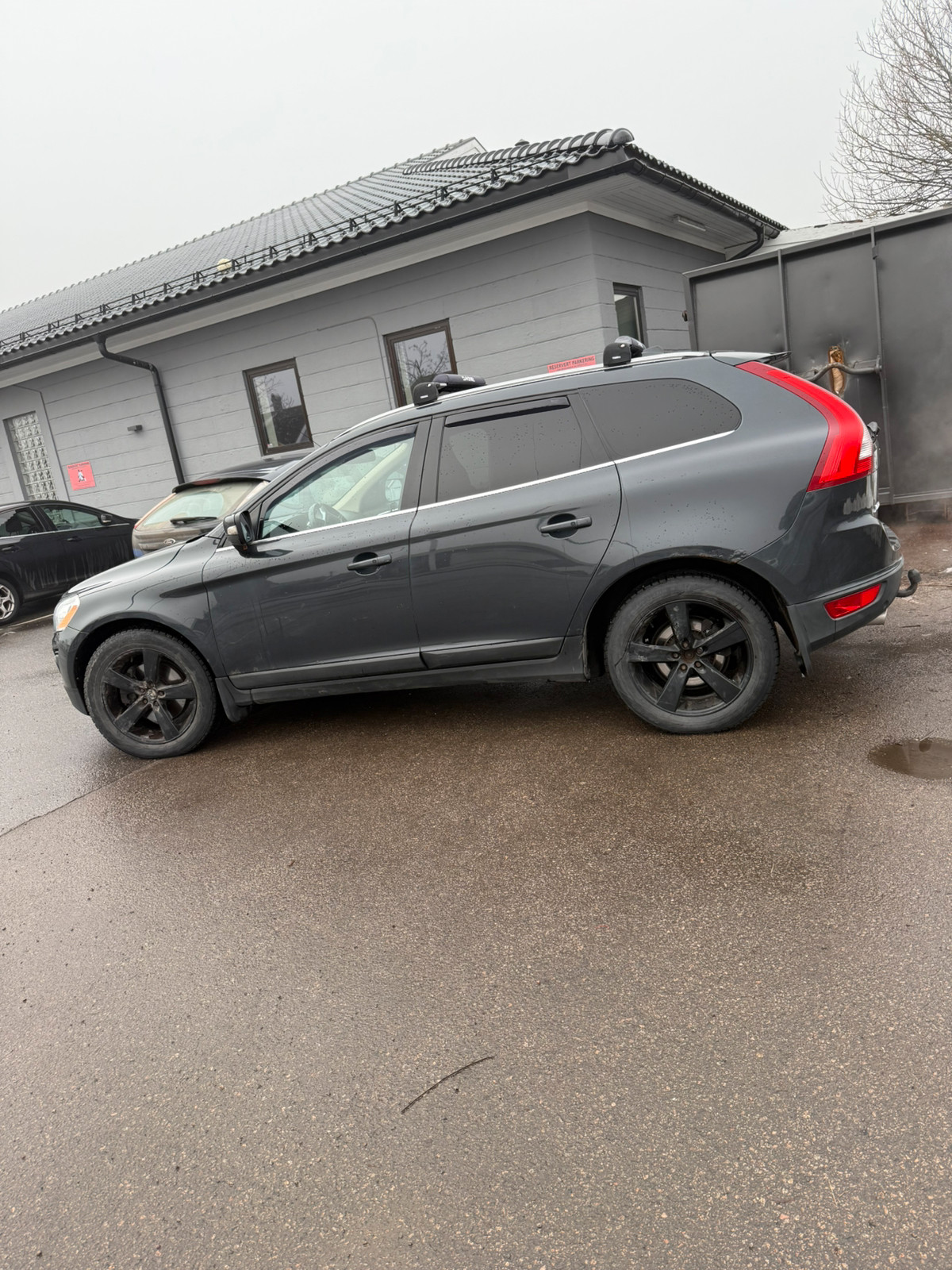 Volvo XC60 2,4 D5 AWD Summum aut 2