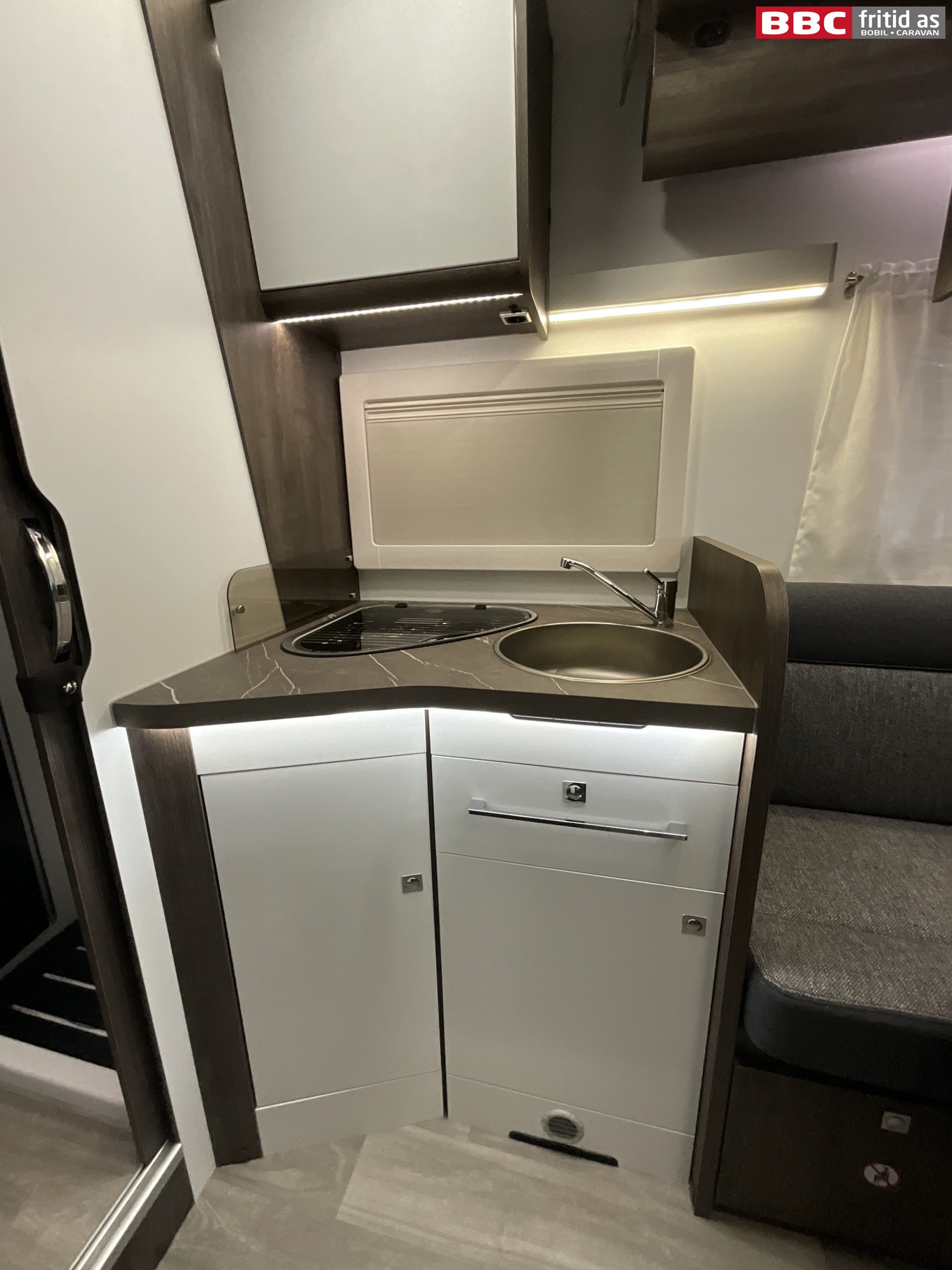 Gallery image 17