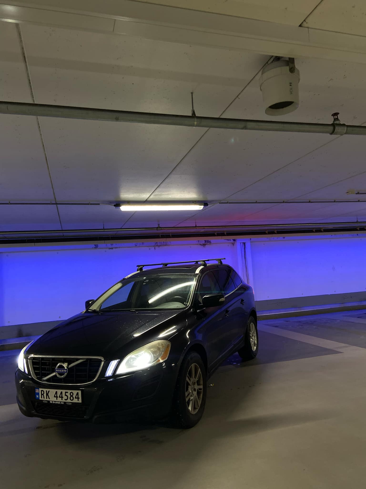 Volvo XC60 VOLVO XC60 SUMMUM/163HK/AUTOMAT/PANORAMA/4X4/SKIN 3