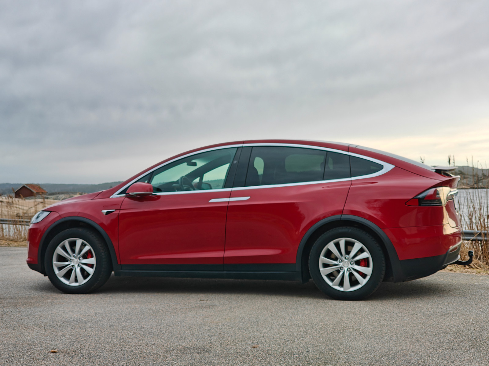 Tesla Model X Ludicrous Performance 7-s 2