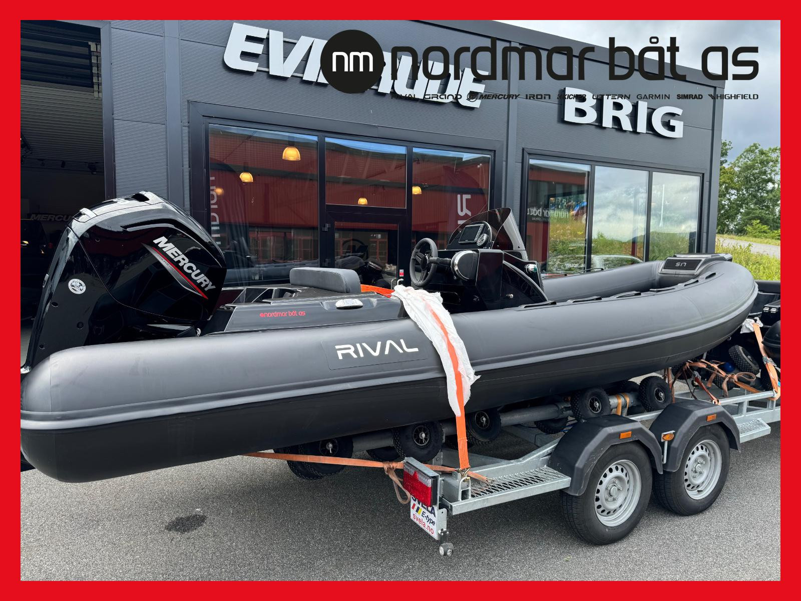 Bilde av 'Rival S17 Black edition - 60HK Mercury - Hydraulisk styring - Simrad 9 - 2025 mo'