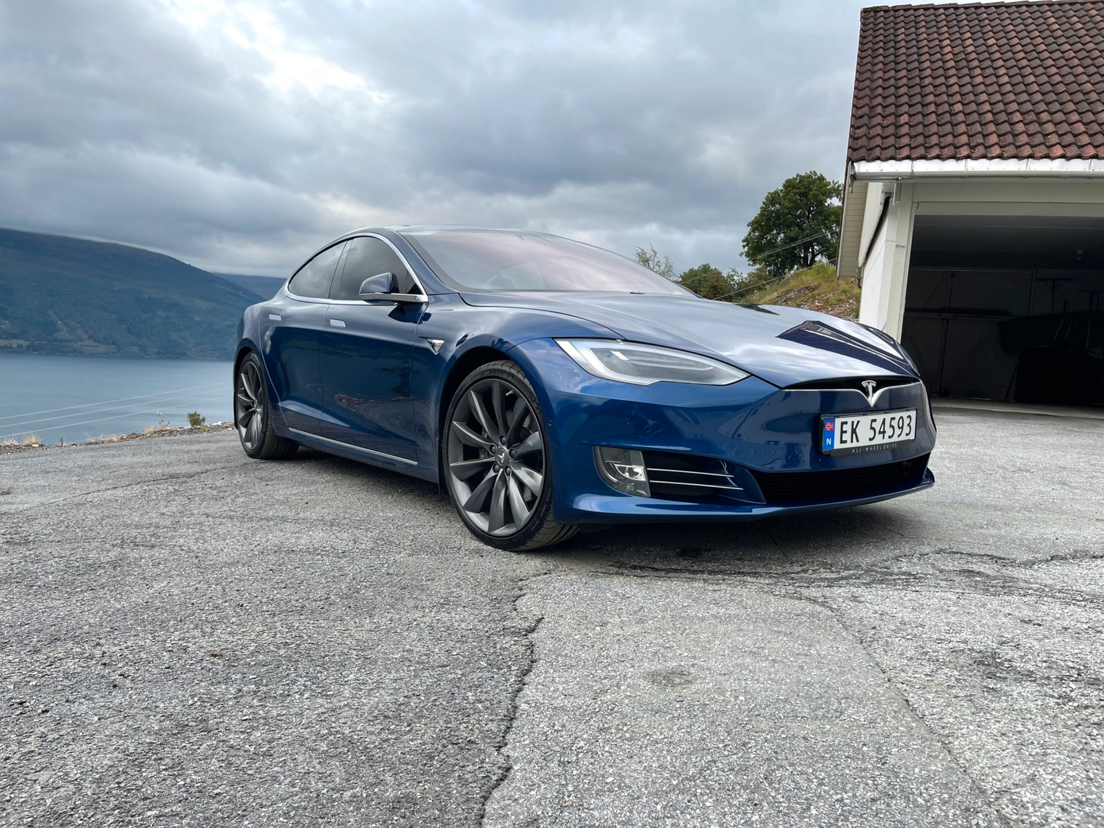 Tesla Model S 100D 4WD