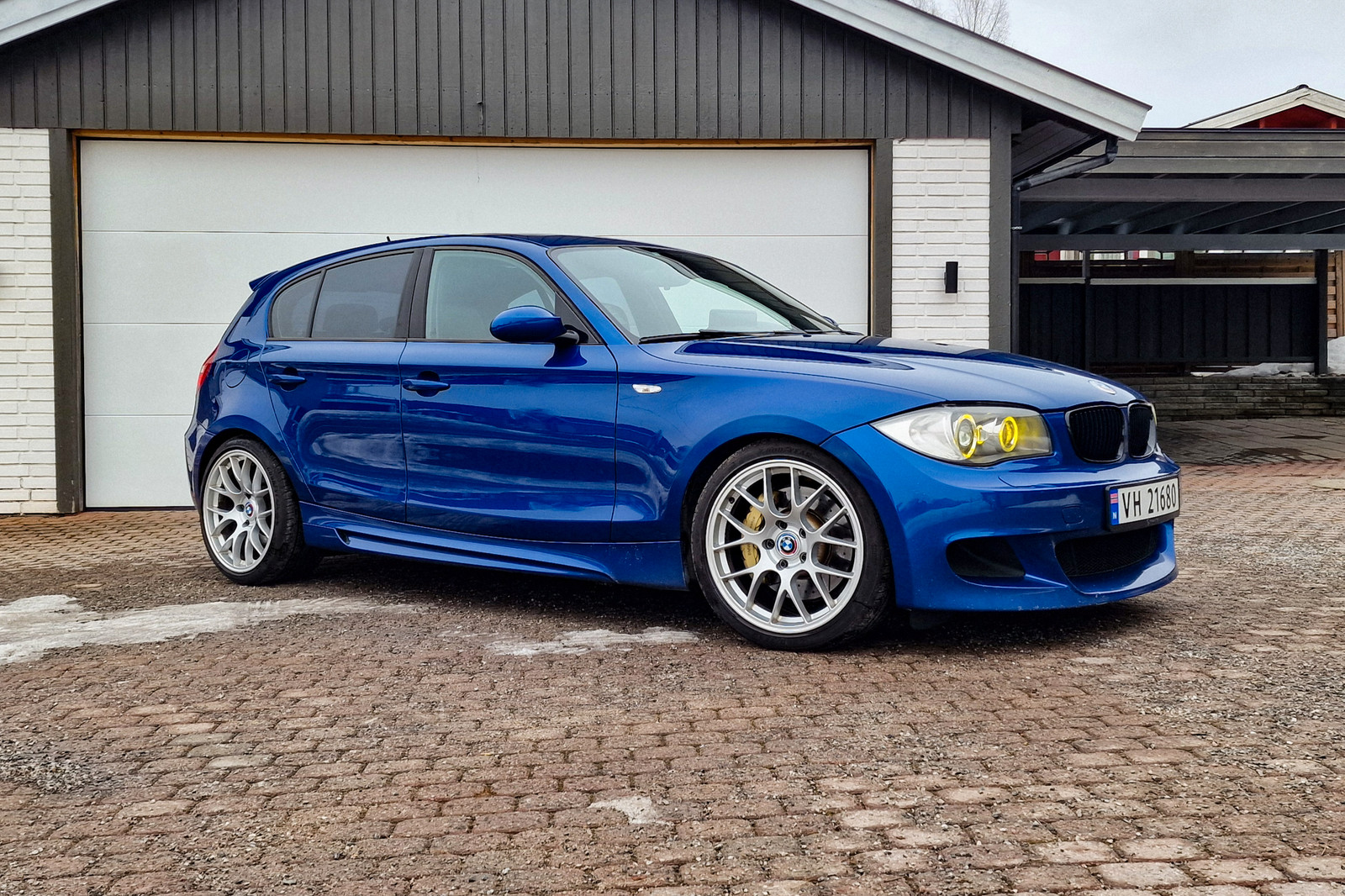BMW 1-serie 130i Performance 2