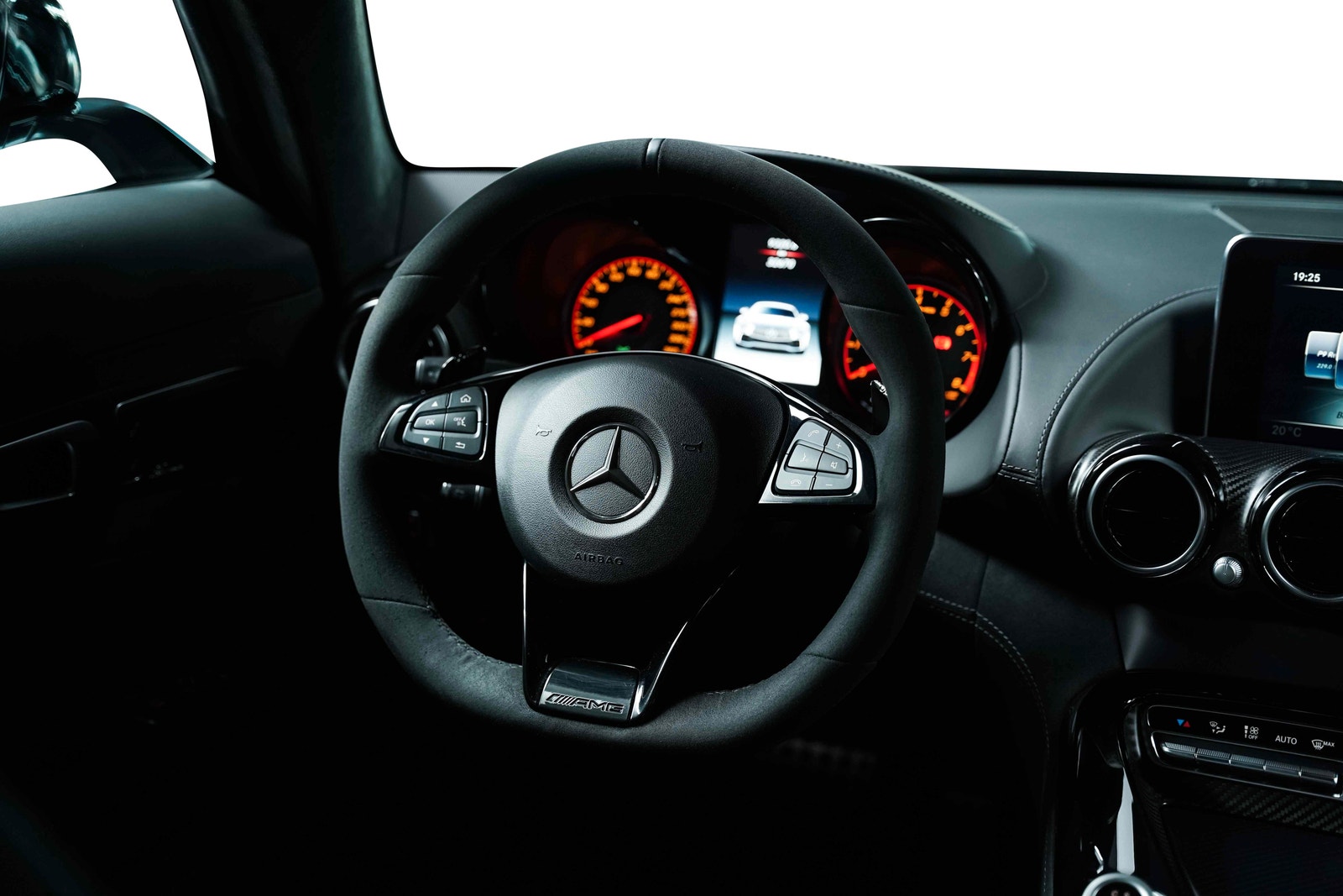 Hovedbilde av Mercedes-Benz AMG GT R