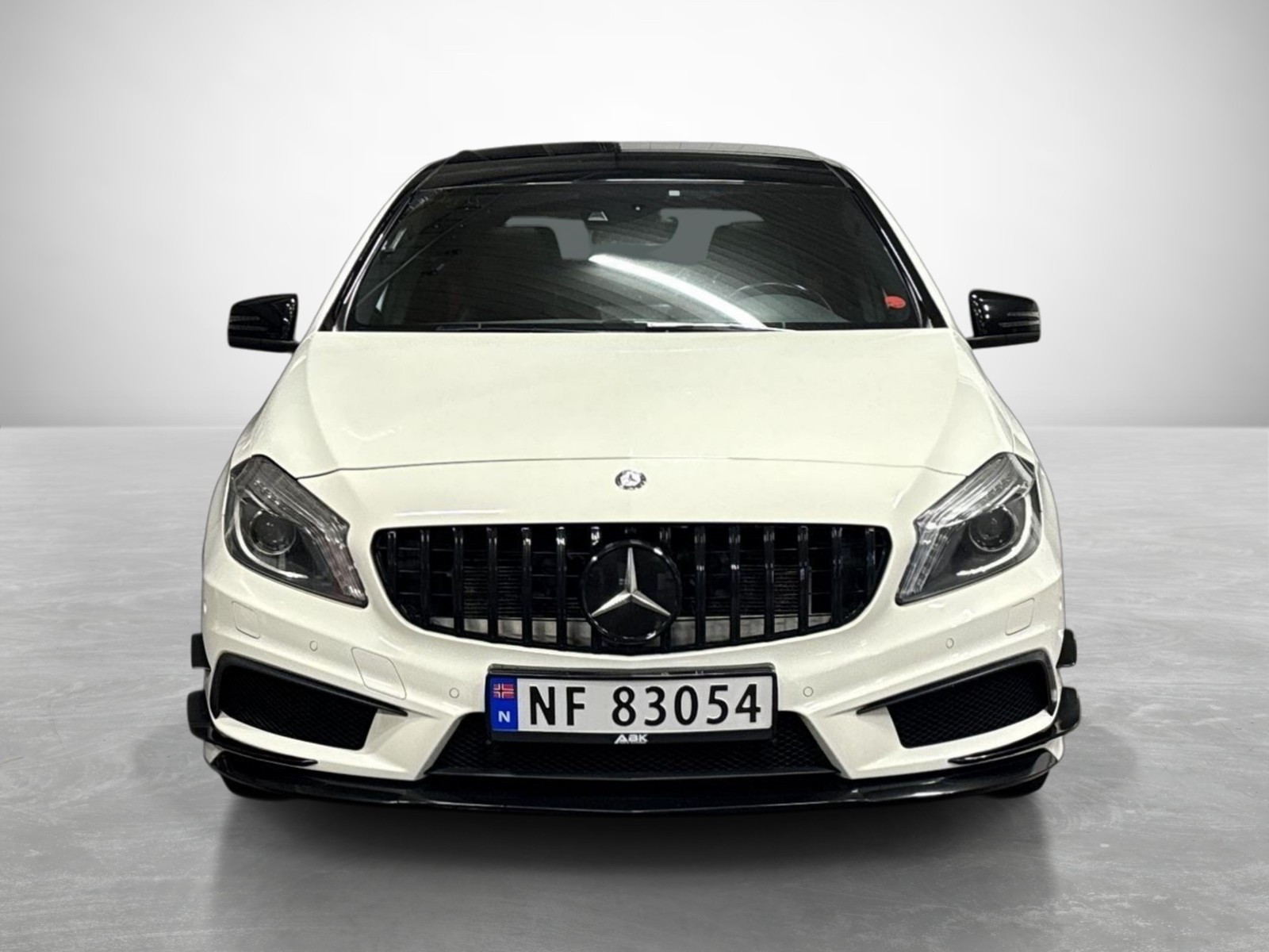 Mercedes-Benz A-Klasse A 45 AMG 4MATIC/EU-11.2026/AUTOMAT/360HK/BENSIN 3