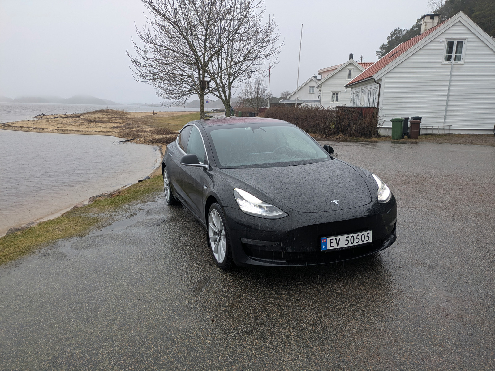 Tesla Model 3 Fin sprek bil! Fabrikkgaranti! Ny Eu, LongRange AWD 2