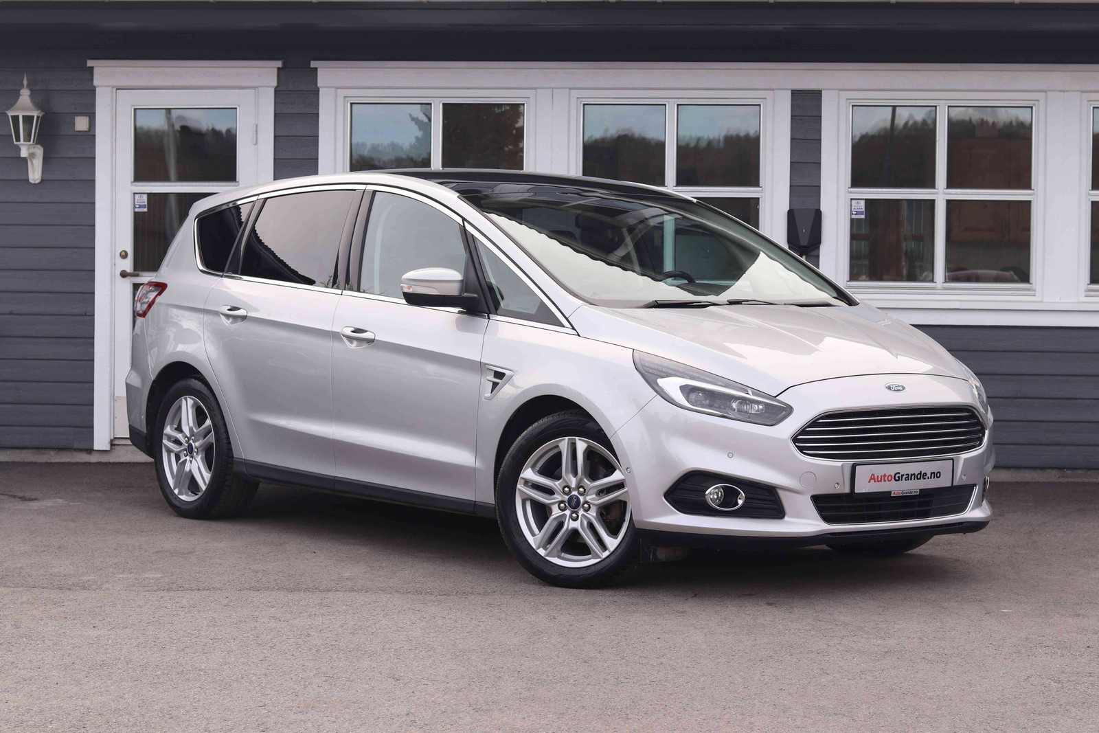 Hovedbilde av Ford S-MAX