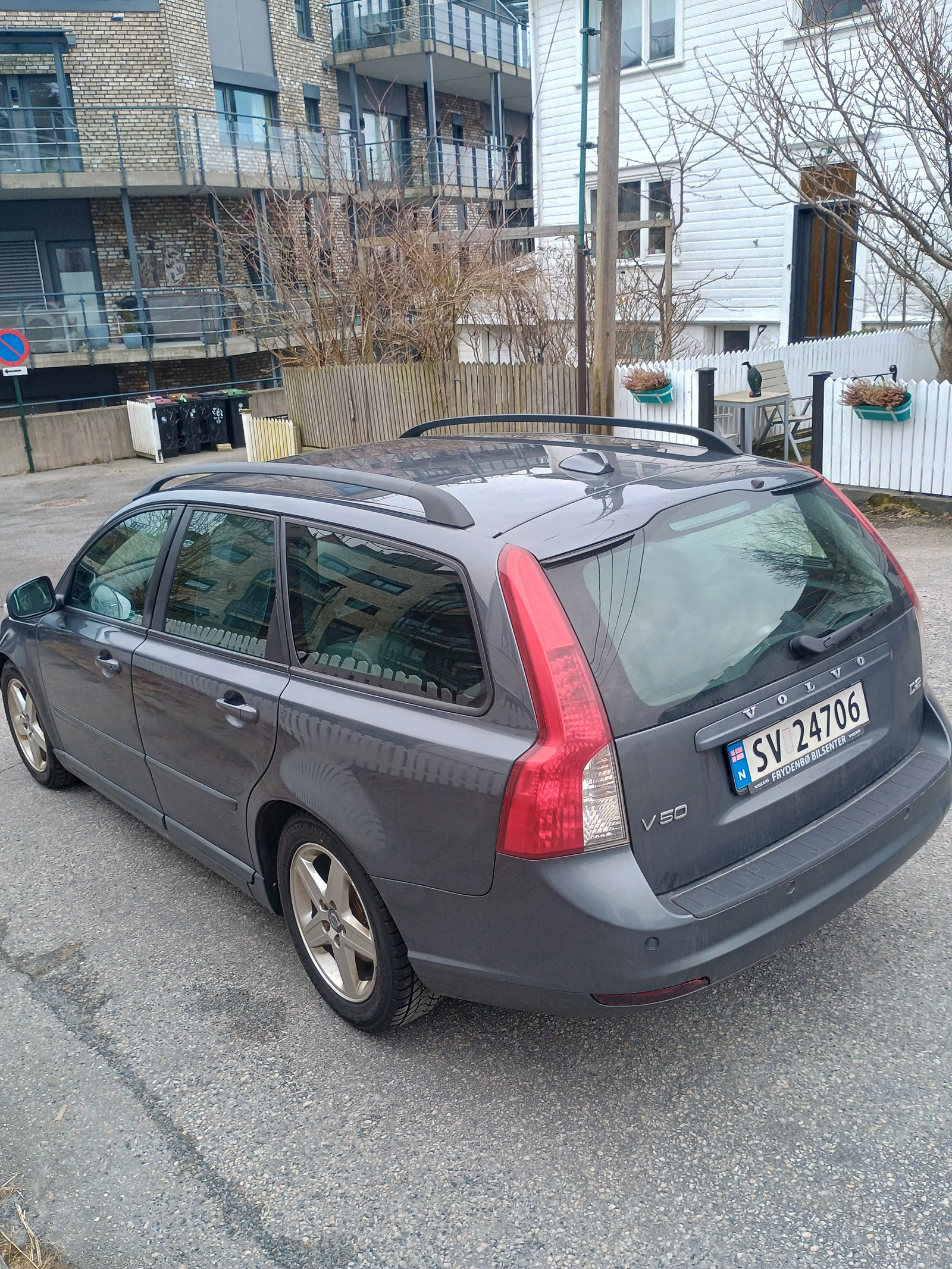 Volvo V50 D2 3