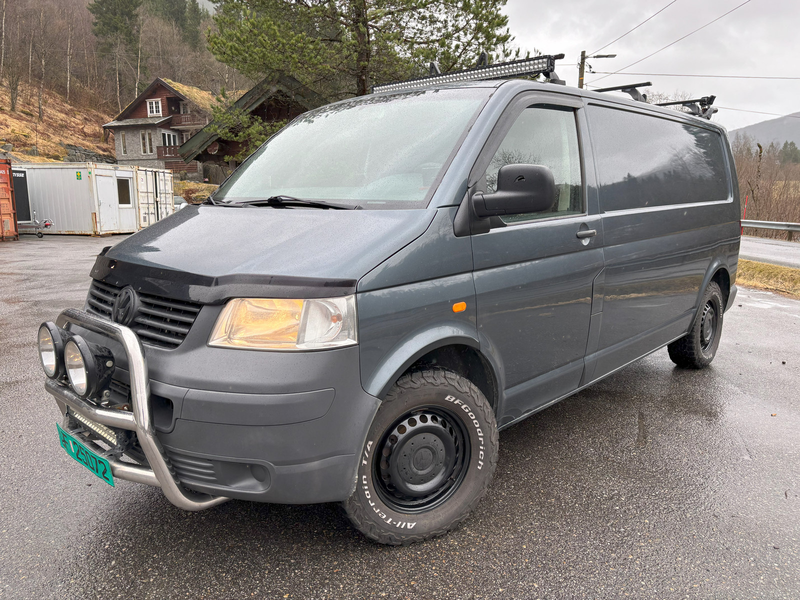 Volkswagen Transporter 2,5 TDI 4M lang 3