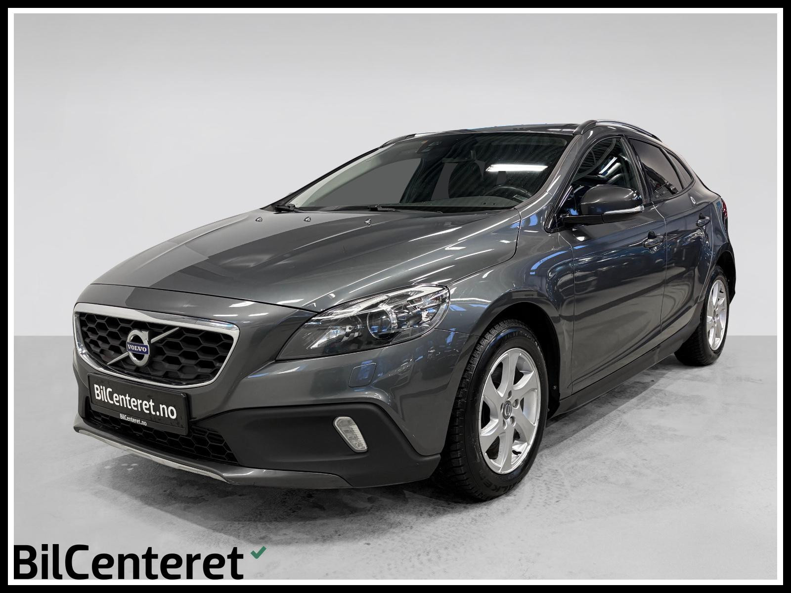 Volvo V40 Cross Country 1.6 D2 114HK SKINN AUTOMAT WEBASTO R.KAMERA ON CALL