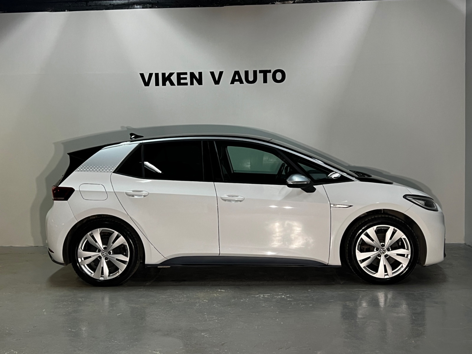 Volkswagen ID.3 1st Plus 204HK/422KM/LED-MATRIX/VARMEPUMPE/R.KAM 2
