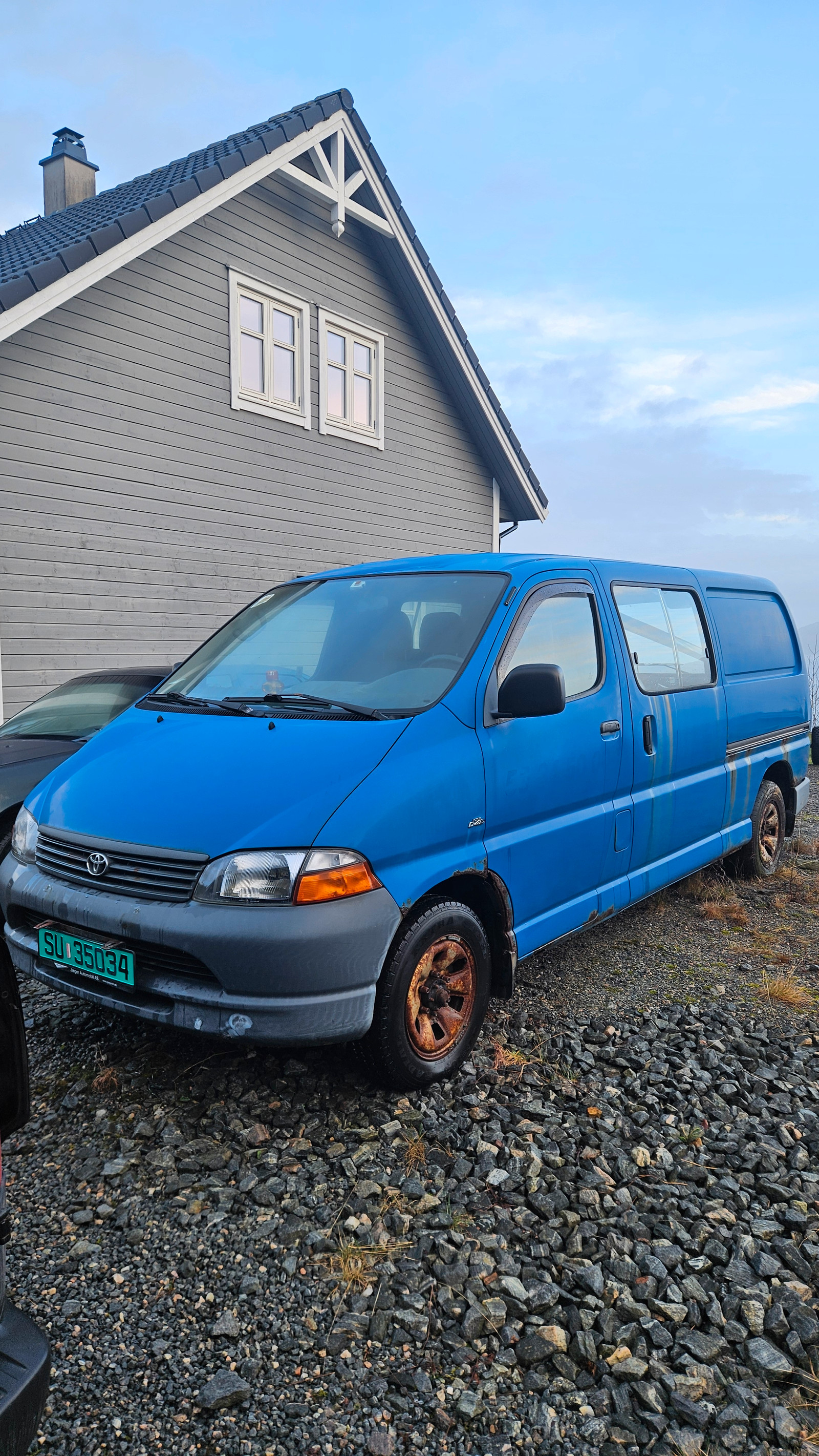 Toyota HiAce D-4D 102hk 4wd lang