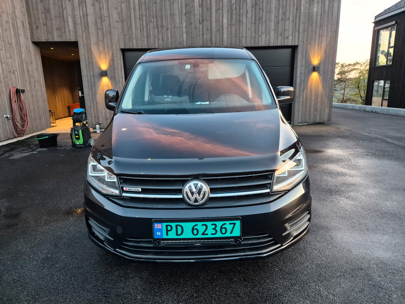 Volkswagen Caddy 2,0 TDI 150hk 4Motion aut 3